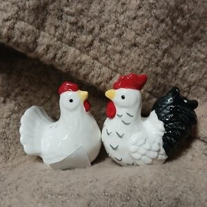 Ceramic Chicken Salt and Pepper Shakers